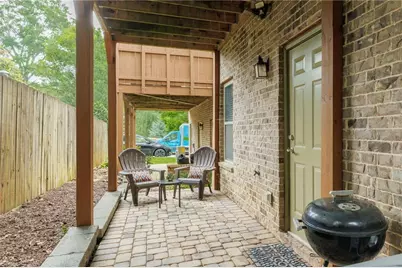 2126 Elvan Circle NE, Atlanta, GA 30317 - Photo 5