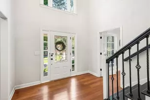 2242 Hill Creek Way, Marietta, GA 30062 - Photo 3