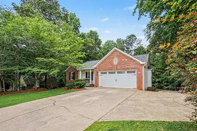 6008 Woodcreek Drive, Woodstock, GA 30188 - Photo 3