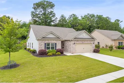 817 Hidden Hollow Circle, Commerce, GA 30529 - Photo 3