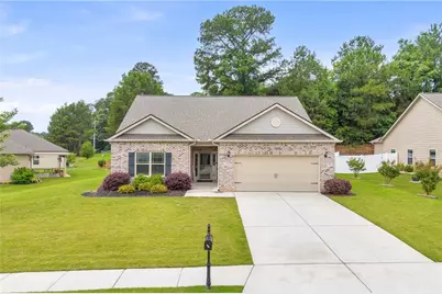 817 Hidden Hollow Circle, Commerce, GA 30529 - Photo 1