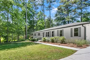 1348 Ridgewood Dr SW, Lilburn, GA 30047 - Photo 5