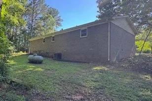 131 Berry Rd, Cedartown, GA 30125 - Photo 15