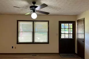 131 Berry Rd, Cedartown, GA 30125 - Photo 5