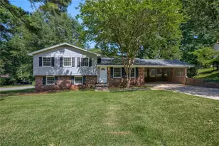 7418 Rountree Dr, Riverdale, GA 30274 - Photo 3