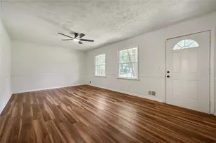 7418 Rountree Dr, Riverdale, GA 30274 - Photo 7