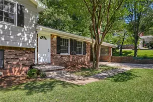 7418 Rountree Dr, Riverdale, GA 30274 - Photo 5