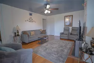 202 S Sage Street S, Toccoa, GA 30557 - Photo 7