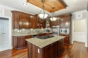 665 Links View Dr, Sugar Hill, GA 30518 - Photo 19