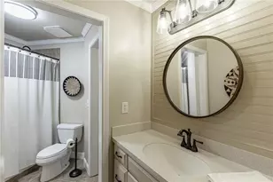 665 Links View Dr, Sugar Hill, GA 30518 - Photo 45