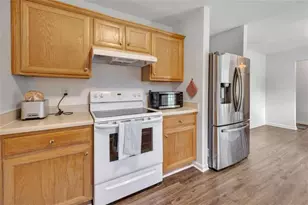 293 Snapping Shoals Rd, McDonough, GA 30252 - Photo 9
