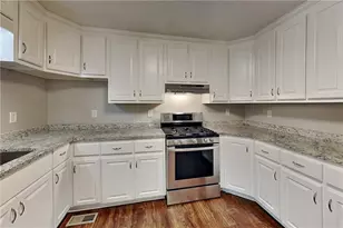 600 Glendale Forest Dr, Woodstock, GA 30189 - Photo 5
