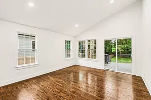 987 Lawton St SW, Atlanta, GA 30310 - Photo 9
