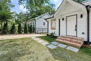 987 Lawton St SW, Atlanta, GA 30310 - Photo 1