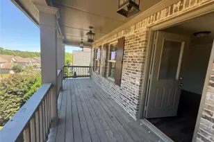 2294 Lake Cove Ct, Buford, GA 30519 - Photo 7