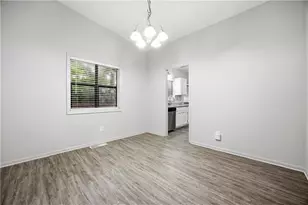 490 Summerfield Dr, Alpharetta, GA 30022 - Photo 5
