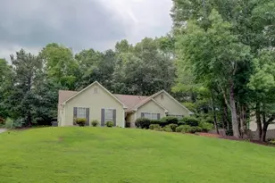 195 Manor Oak Dr, Covington, GA 30014 - Photo 1