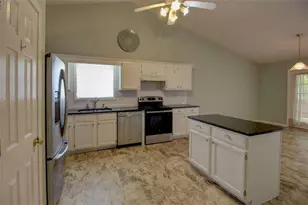 195 Manor Oak Dr, Covington, GA 30014 - Photo 9