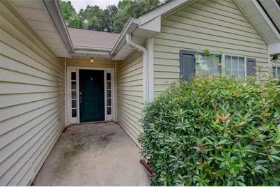 195 Manor Oak Drive, Covington, GA 30014 - Photo 5