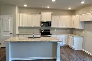 511 Ruths Dr, Woodstock, GA 30188 - Photo 3