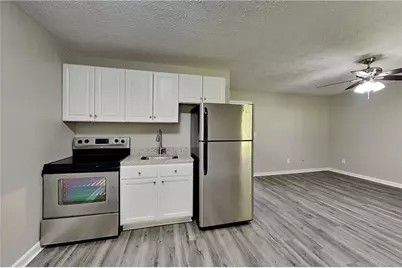 658 Castlebrooke Way, Lawrenceville, GA 30045 - Photo 5