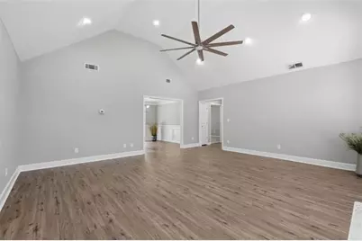 1921 E Bay Street E, Hoschton, GA 30548 - Photo 13