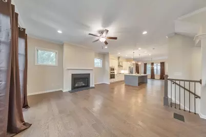 20001 Windalier Way, Roswell, GA 30076 - Photo 3