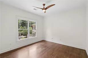 2129 Oakview Rd SE, Atlanta, GA 30317 - Photo 25