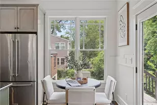 2129 Oakview Rd SE, Atlanta, GA 30317 - Photo 13