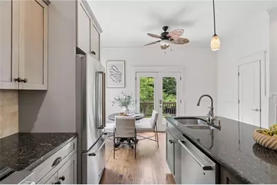 2129 Oakview Road SE, Atlanta, GA 30317 - Photo 15