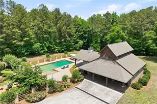 605 Carriage Ave, Jefferson, GA 30549 - Photo 3
