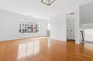 3759 Chattahoochee Summit Dr SE, Atlanta, GA 30339 - Photo 15