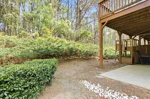 3759 Chattahoochee Summit Dr SE, Atlanta, GA 30339 - Photo 39
