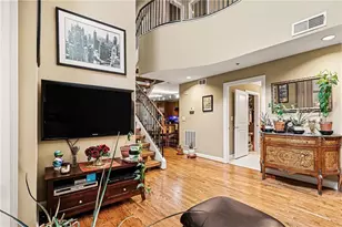 2626 Peachtree Rd NW, Atlanta, GA 30305 - Photo 9