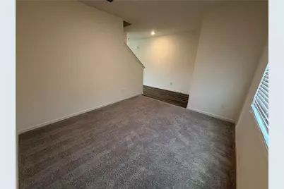 303 Hyde Park, Winder, GA 30680 - Photo 3