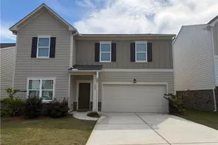 303 Hyde Pk, Winder, GA 30680 - Photo 1