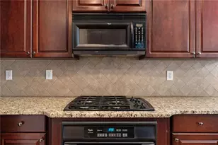 431 Brookes Walk, Woodstock, GA 30188 - Photo 11