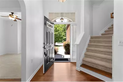 431 Brookes Walk, Woodstock, GA 30188 - Photo 5