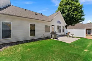 431 Brookes Walk, Woodstock, GA 30188 - Photo 25