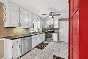 2844 Sardis Dr, Buford, GA 30519 - Photo 17
