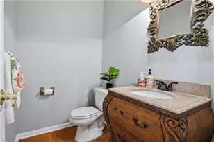 945 Fox Meadow Ln, Lawrenceville, GA 30043 - Photo 9