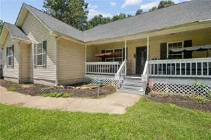 408 Strathmore Dr, Sharpsburg, GA 30277 - Photo 49