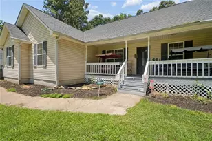 408 Strathmore Dr, Sharpsburg, GA 30277 - Photo 49