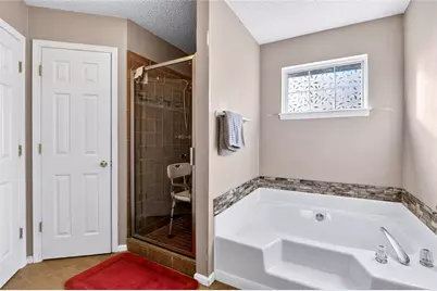 408 Strathmore Drive, Sharpsburg, GA 30277 - Photo 19