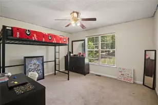 408 Strathmore Dr, Sharpsburg, GA 30277 - Photo 25