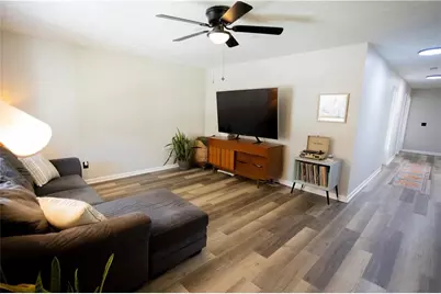 320 Harris Street, Monroe, GA 30655 - Photo 5