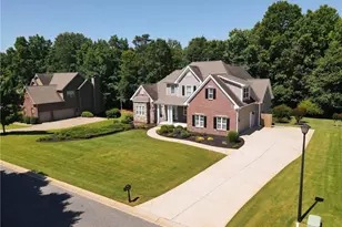 8220 Sagewood Dr, Gainesville, GA 30506 - Photo 5