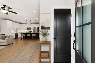 2011 Springfield Rd, Atlanta, GA 30318 - Photo 3