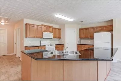 69 Clubhouse Drive, Jefferson, GA 30549 - Photo 9