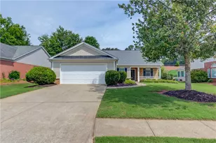 69 Clubhouse Dr, Jefferson, GA 30549 - Photo 1